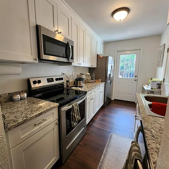 618 S Crest Ave — Photo 9