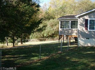 2009 Craven St, Ramseur, NC 27316