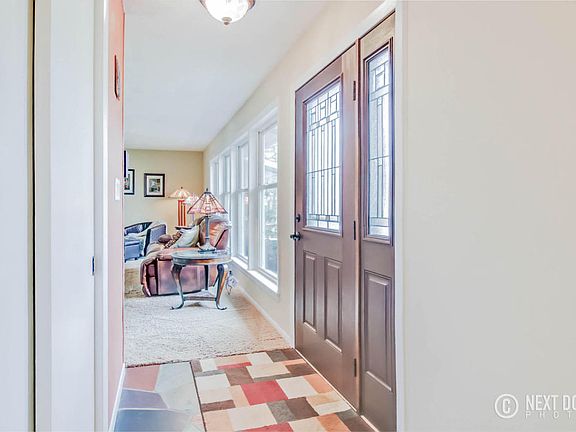 3rd image of 1570 Post Ave