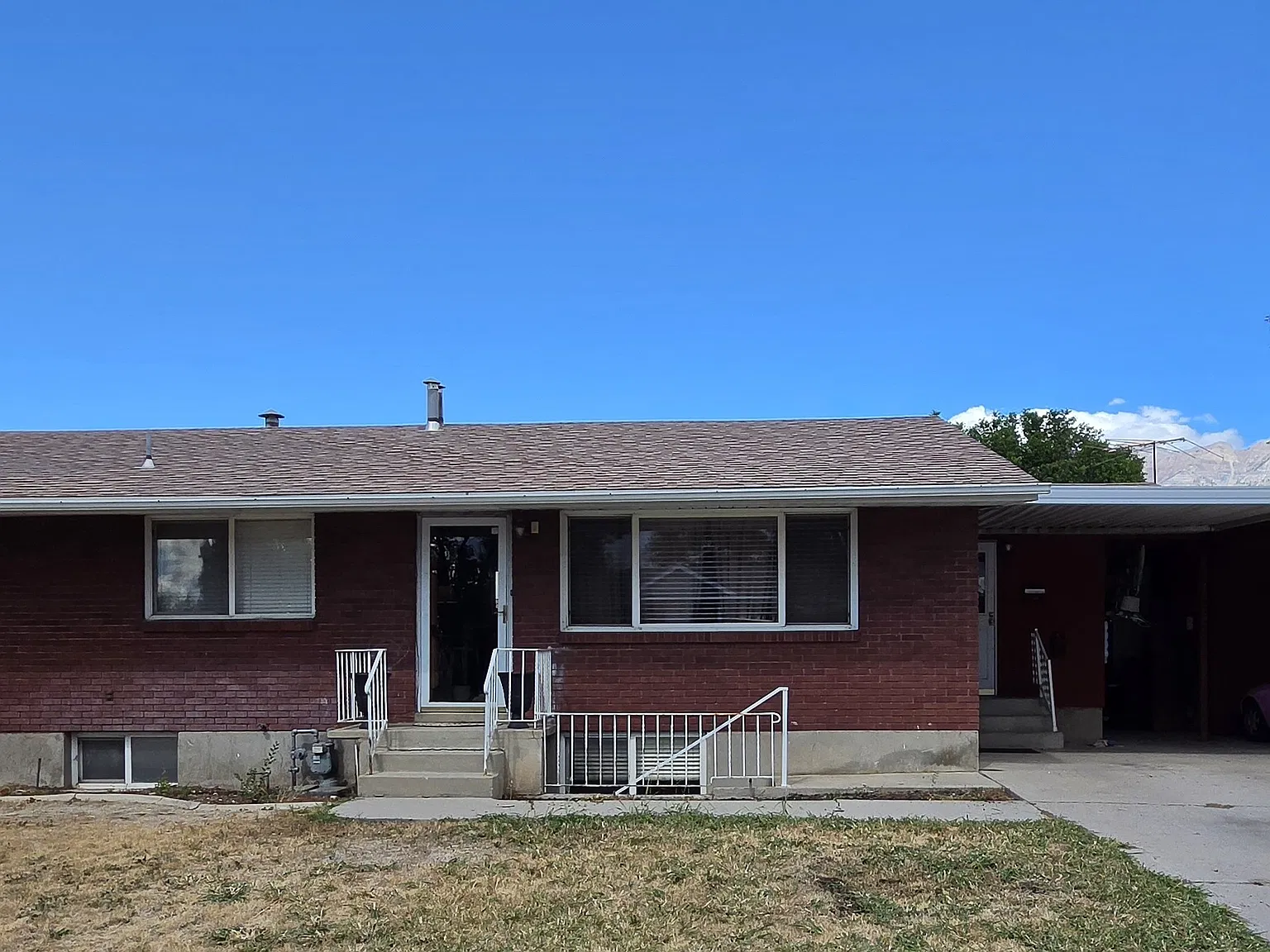 2 bed, 750 sqft, $1,200 — Photo 1