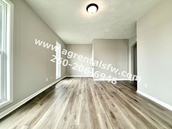 4th image of 615 S Jefferson St #617