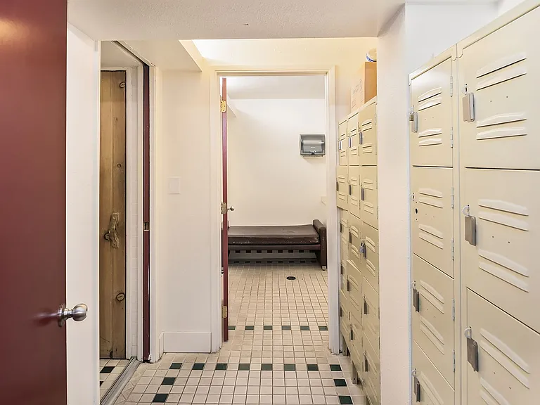 1000 Union St #311 — Photo 23