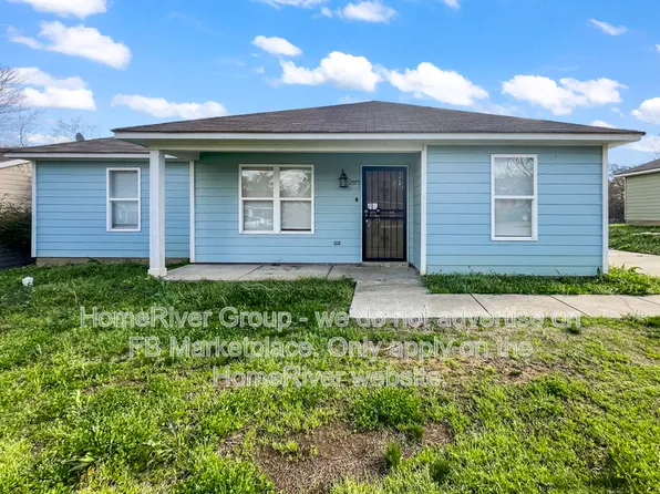 2975 Lake Park Rd, Memphis, TN 38127