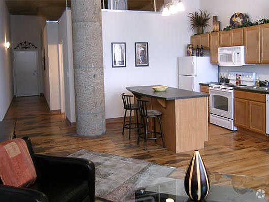 1st image of 2206 Lucas Ave Unit 303