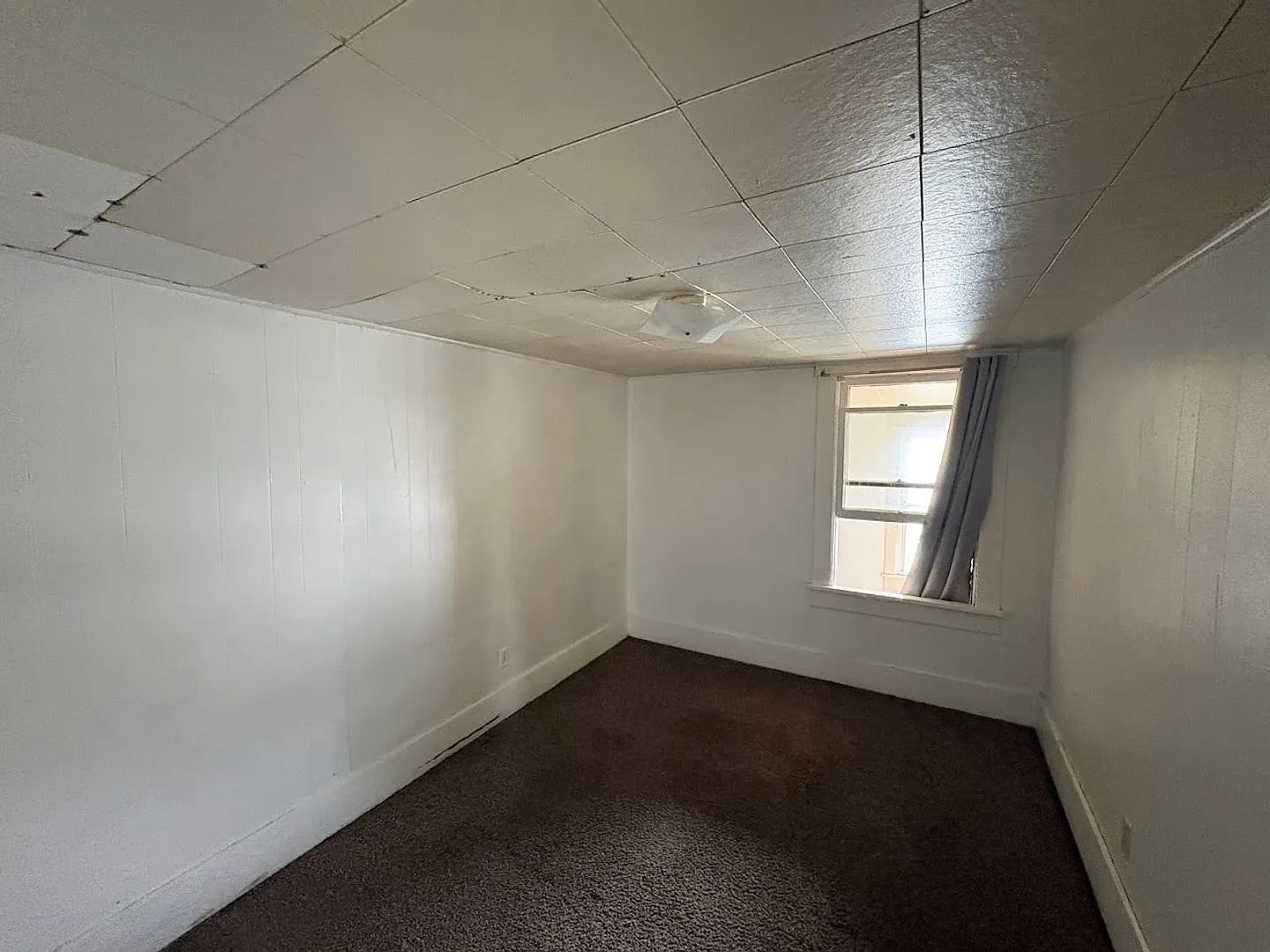 601 Brown Ave NW — Photo 4