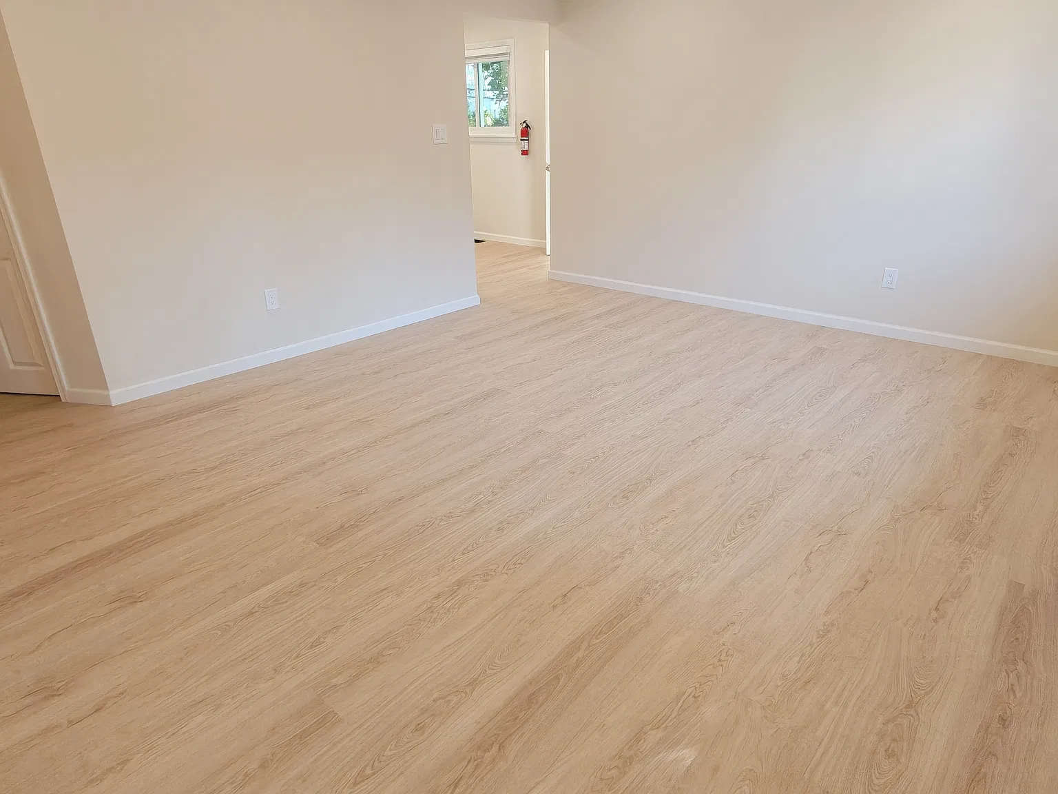1705 Ferndale Ave — Photo 3