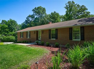 4600 Benton Rd, Mount Zion, IL 62549