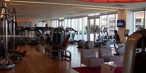 5th image of 500 Brickell Ave APT 3408
