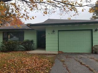 417 N Franklin St, Byron, IL 61010