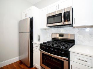 139 Paris St APT 1, Boston, MA 02128