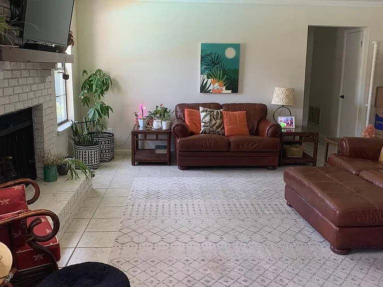 1380 Calcutta Dr — Photo 8