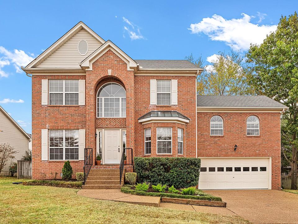 1st image of 105 Braxton Park Ln