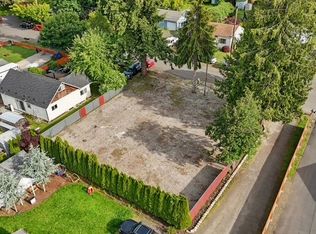 38851 Sandy Heights St, Sandy, OR 97055