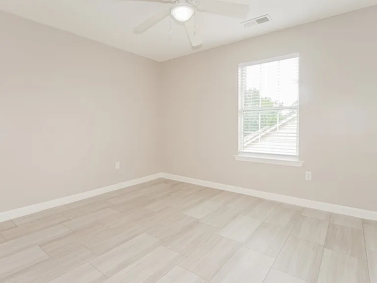 145 Penny Ln — Photo 14