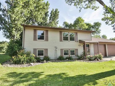 6104 W 46th St, Sioux Falls, SD, 57106
