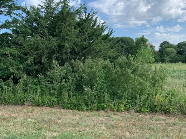 1404 E Juniper Crest Ct, Andover, KS 67002