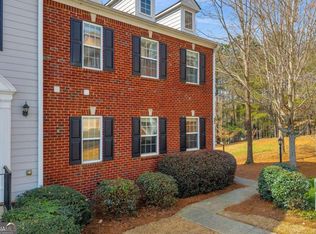 350 Eagle Tiff Dr, Sugar Hill, GA