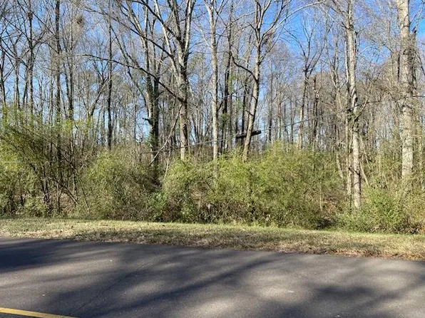 10330 Road 375, Philadelphia, MS 39350
