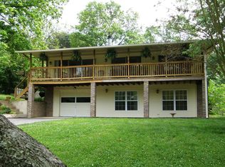 2409 Hunt Heights Dr, Soddy Daisy, TN 37379