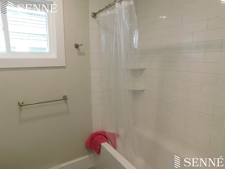 30 Corinthian Rd — Photo 6