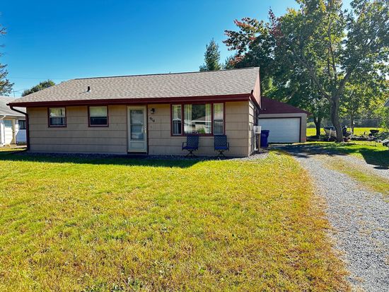 914 Geiger St, Osceola, WI 54020