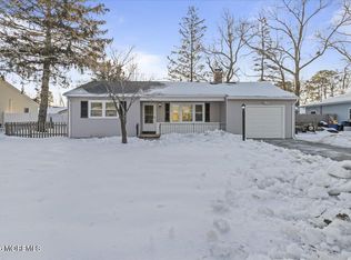 417 Riverview Rd, Forked River, NJ 08731