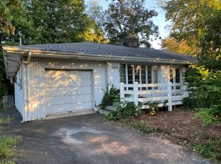 1301 Cedar Ave, Mountainside, NJ 07092