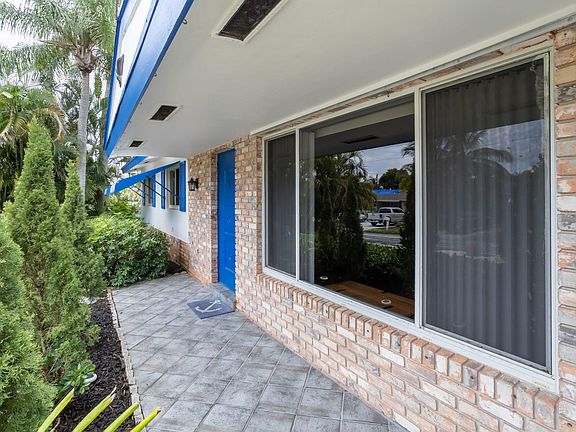3rd image of 118 SE 30th Avenue