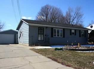 1509 N 3rd Ave W, Newton, IA 50208