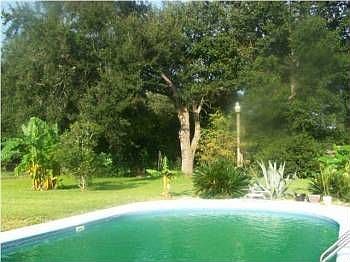 4th image of 9440 Darlene Cir