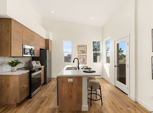 6285 Lorca Dr #2, San Diego, CA 92115