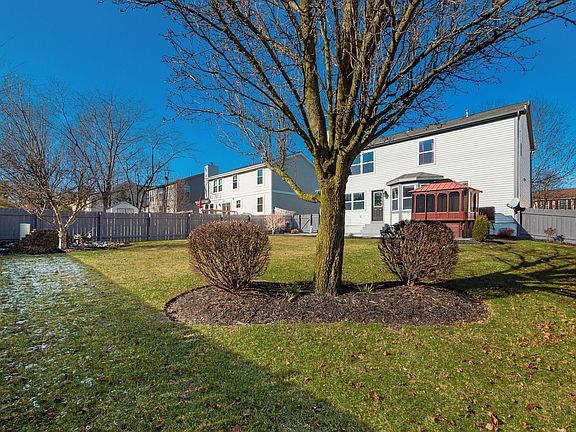 5th image of 7659 Howell Park Dr