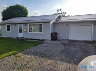 569 N Johnson St, Ada, OH