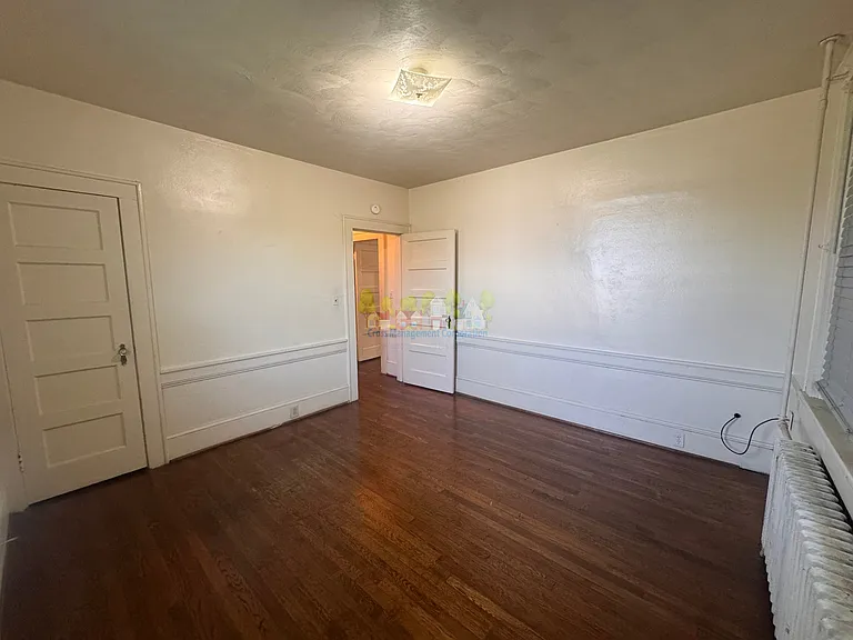 630 W Washington St #1/2 — Photo 19