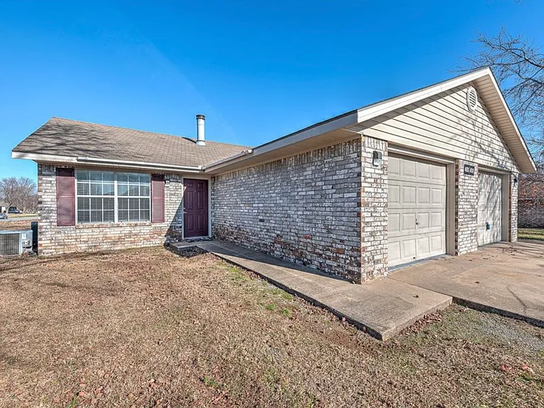 4520 W Franciscan Trl — Photo 2