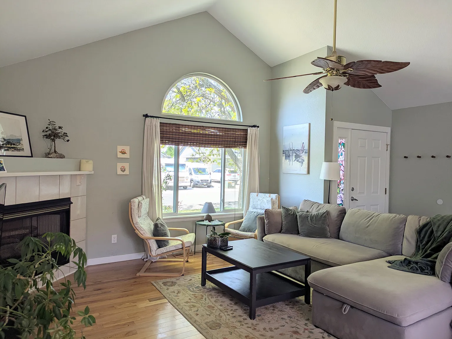 306 Linden St — Photo 2