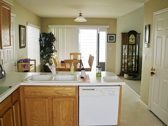 kitchen to dining