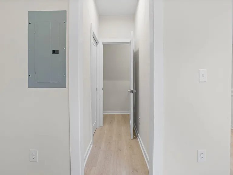 522 Paragon Mills Rd #E — Photo 12