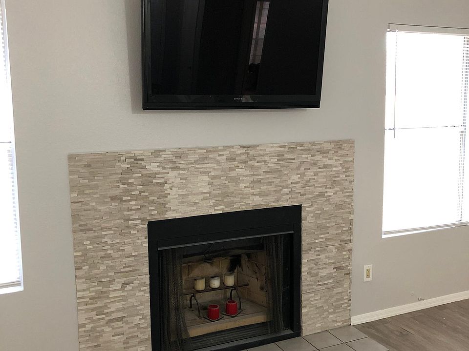 1st image of 13261 N 75th Ln