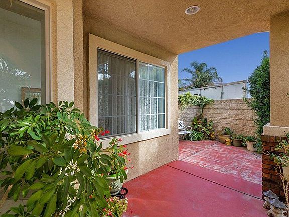 2nd image of 6727 Royal Crest Ct
