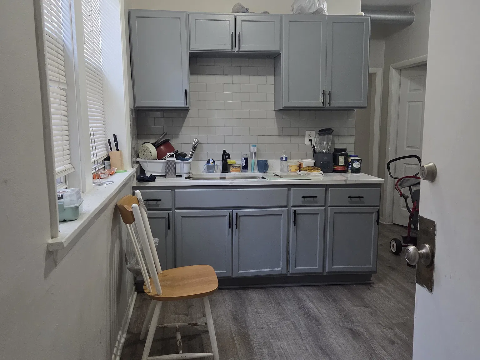 4852 W Diversey Ave — Photo 4