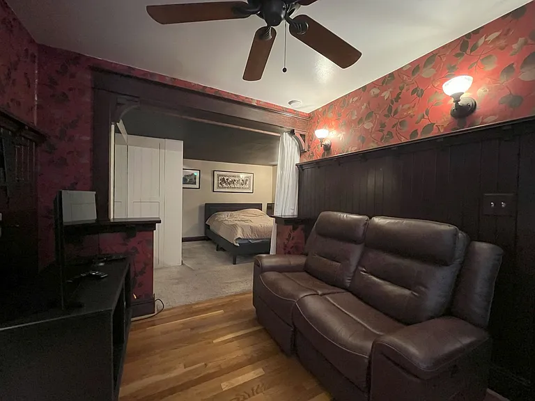 2046 NW Flanders St #B13 — Photo 17