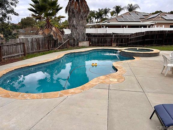 4th image of 2399 Paige Cir
