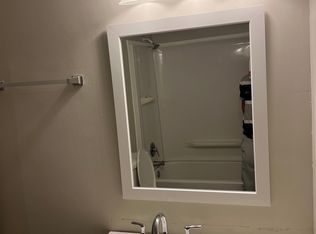 104 Chesterfield Ct APT 21, Greenville, NC 27834