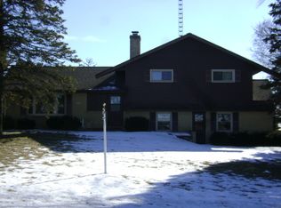 26505 Malchine Rd, Waterford, WI 53185