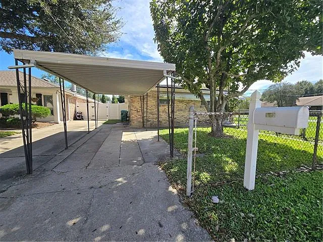 2 bed, 1.0 bath, 900 sqft, $1,450 — Photo 4