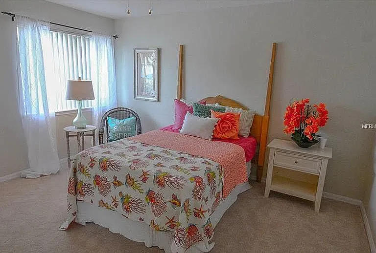 8019 Glitter Ct — Photo 22