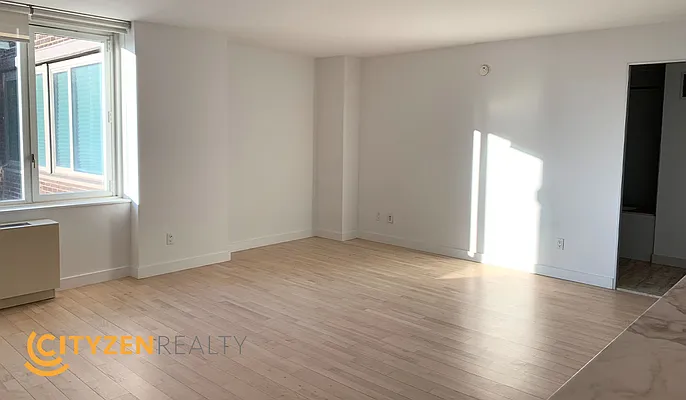 Rented by City Zen Realty | media 3