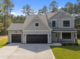 199 Pinecrest Dr, Carthage, NC 28327