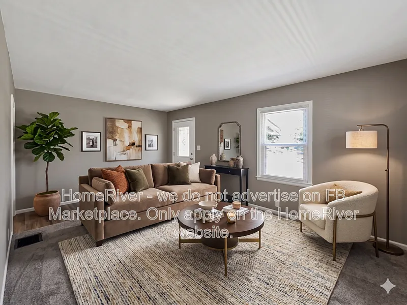 3 bed, 1.5 bath, 2280 sqft, $1,775 — Photo 2